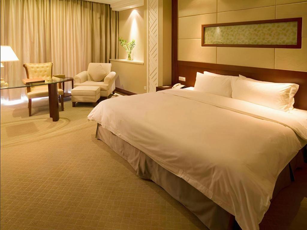 Nanchang Galactic Peace International Hotel Luaran gambar